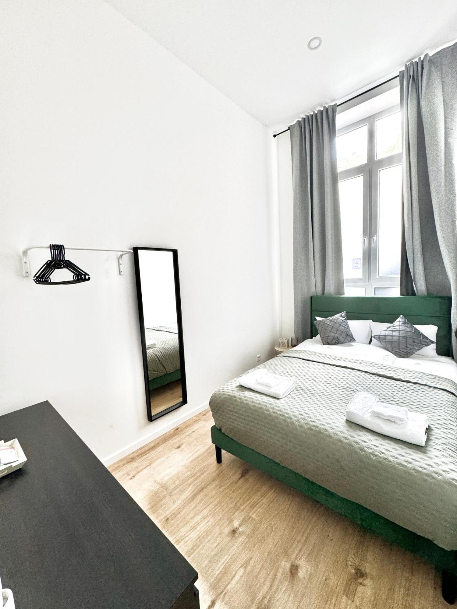 Heaven Homes - Mit Bad Im Herzen Von Homestay Dusseldorf